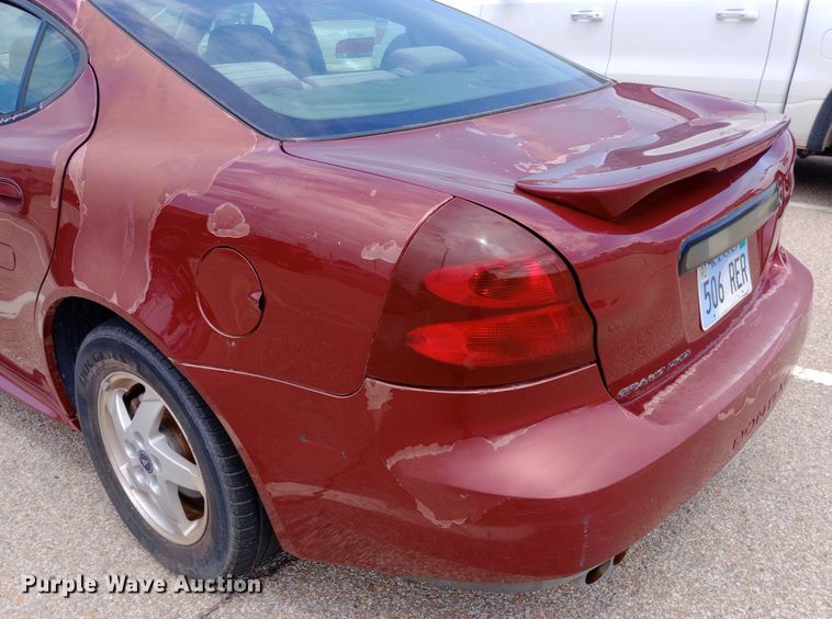 image for item DQ7198 2004 Pontiac Grand Prix GT 