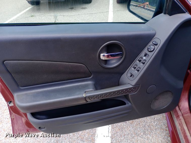 image for item DQ7198 2004 Pontiac Grand Prix GT 