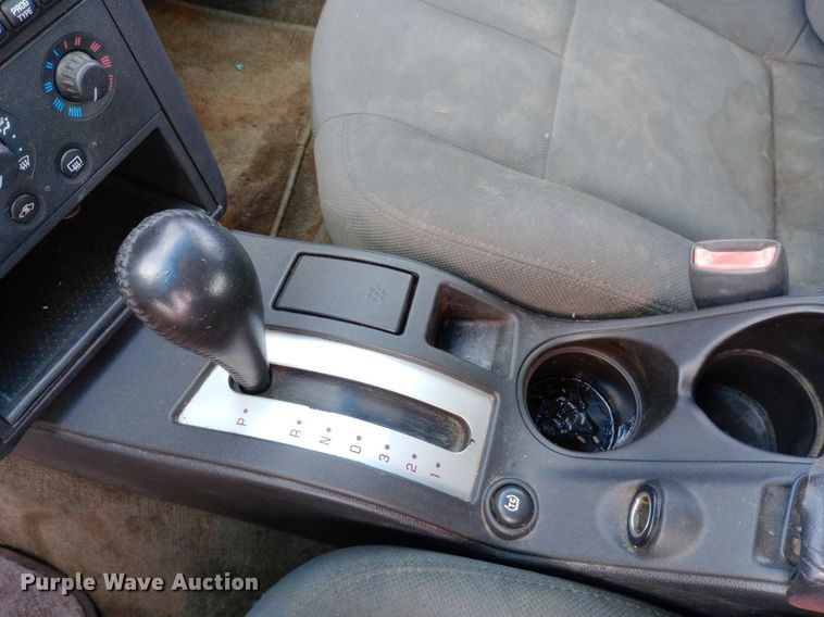 image for item DQ7198 2004 Pontiac Grand Prix GT 