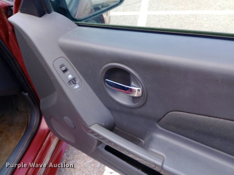 image for item DQ7198 2004 Pontiac Grand Prix GT 