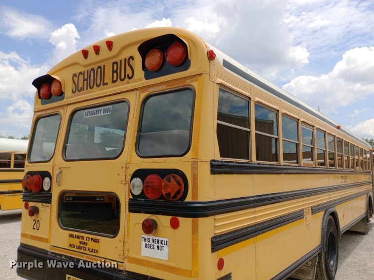 image for item DQ7204 2005 Blue Bird  school bus