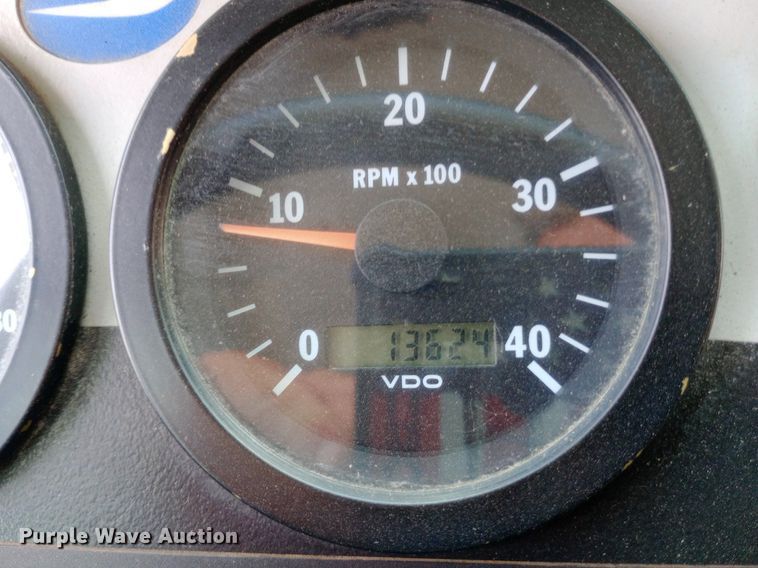 image for item DQ7204 2005 Blue Bird  school bus