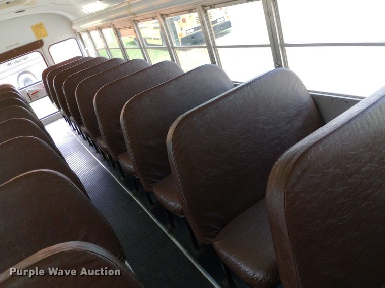 image for item DQ7204 2005 Blue Bird  school bus