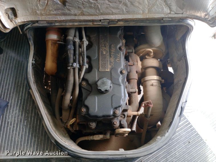 image for item DQ7204 2005 Blue Bird  school bus