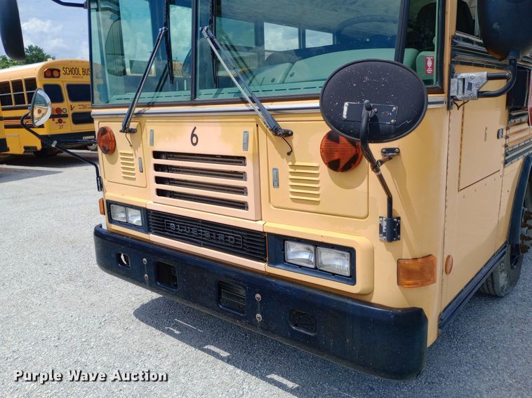 image for item DQ7205 2004 Blue Bird school bus