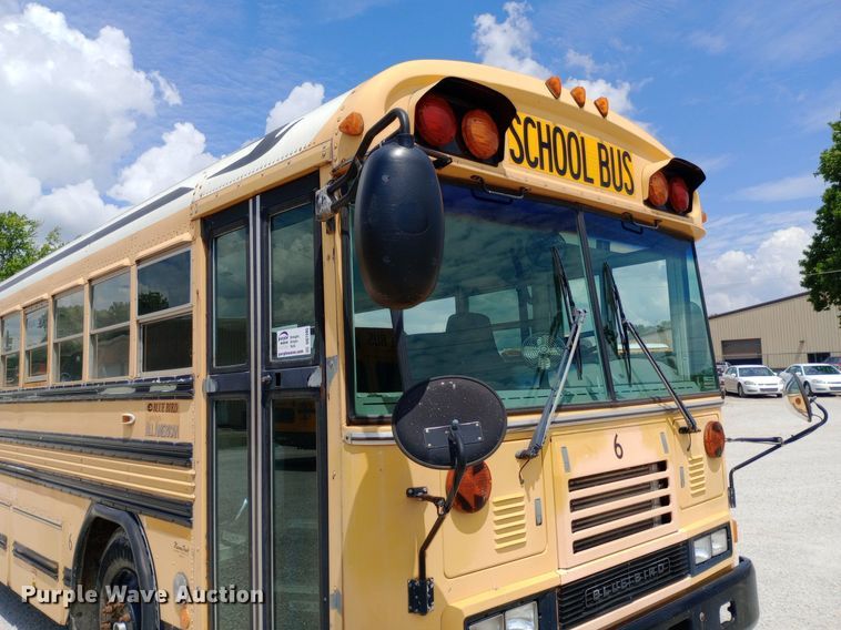 image for item DQ7205 2004 Blue Bird school bus
