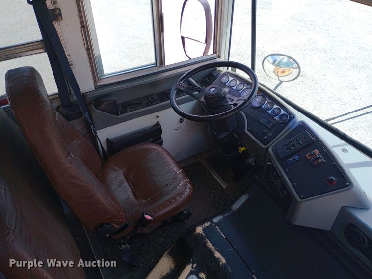 image for item DQ7205 2004 Blue Bird school bus