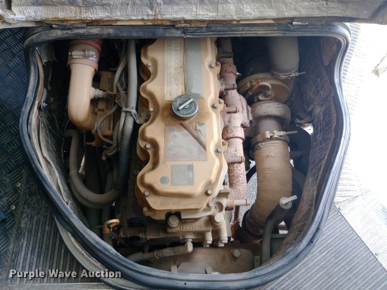 image for item DQ7205 2004 Blue Bird school bus