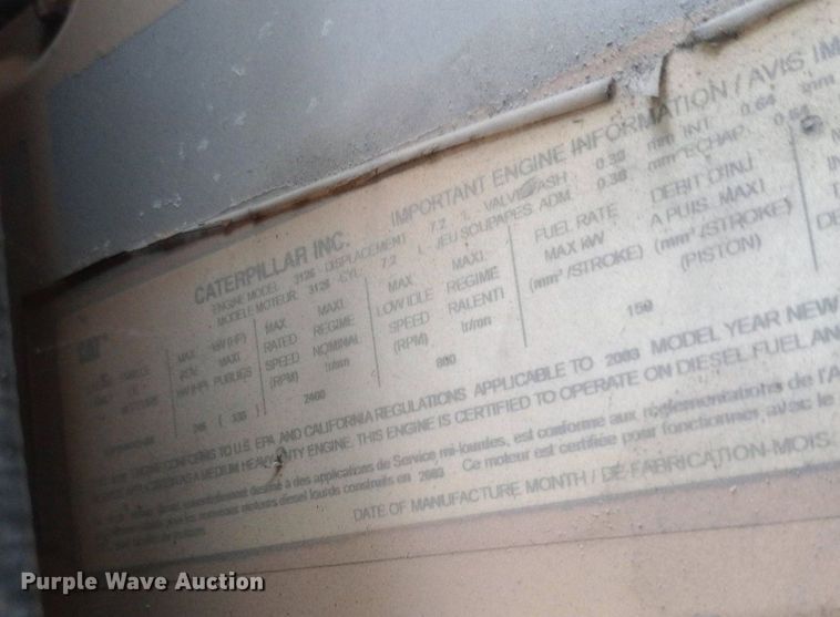 image for item DQ7205 2004 Blue Bird school bus