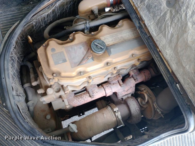 image for item DQ7205 2004 Blue Bird school bus