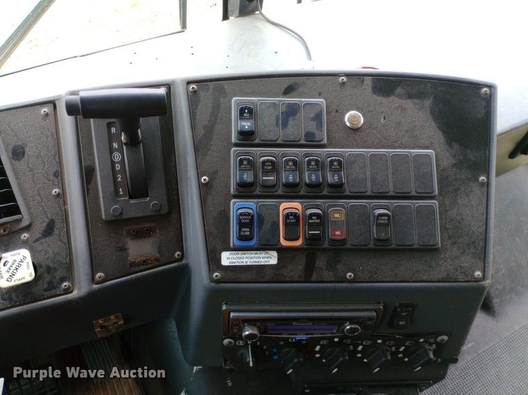 image for item DQ7206 2011 Blue Bird school bus