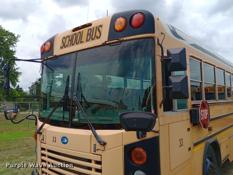 image for item DQ7207 2011 Blue Bird school bus