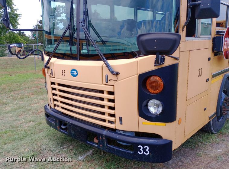 image for item DQ7207 2011 Blue Bird school bus