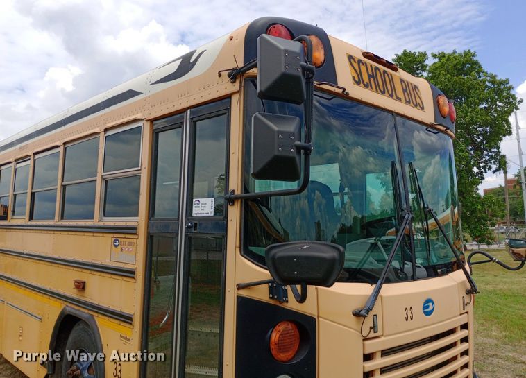image for item DQ7207 2011 Blue Bird school bus