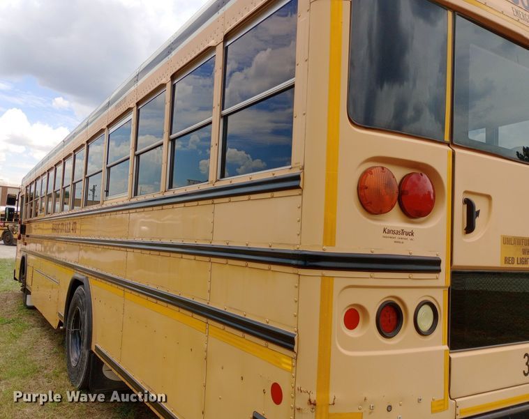 image for item DQ7207 2011 Blue Bird school bus