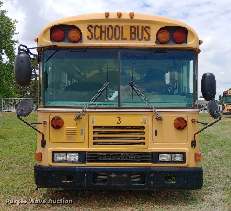 image for item DQ7208 2004 Blue Bird school bus
