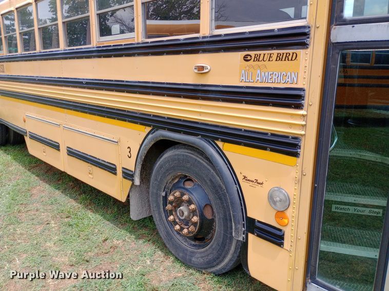 image for item DQ7208 2004 Blue Bird school bus