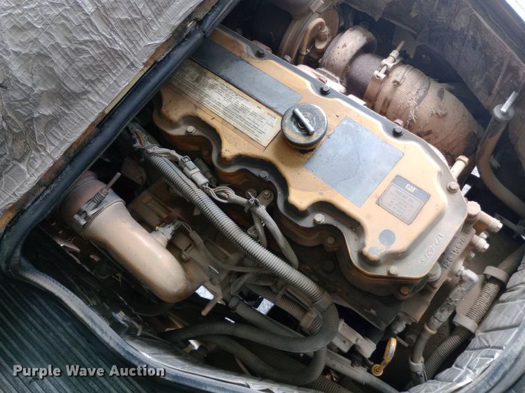 image for item DQ7208 2004 Blue Bird school bus