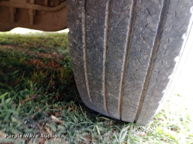 image for item DQ7208 2004 Blue Bird school bus