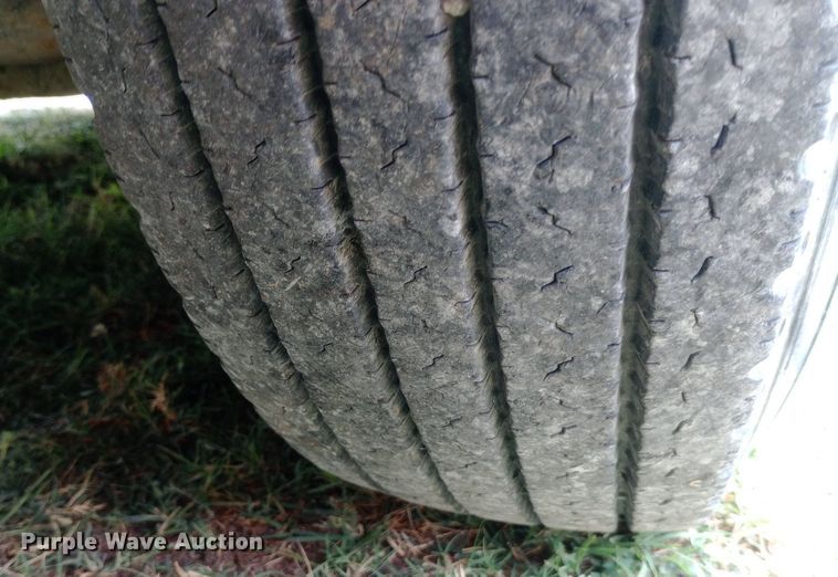 image for item DQ7208 2004 Blue Bird school bus