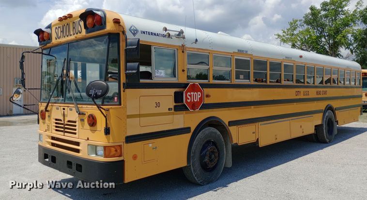 image for item DQ7209 2002 American Transportation Corporation school bus
