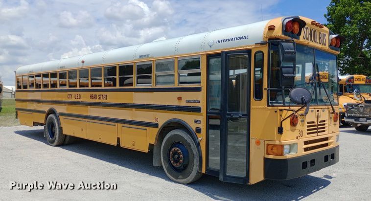 image for item DQ7209 2002 American Transportation Corporation school bus