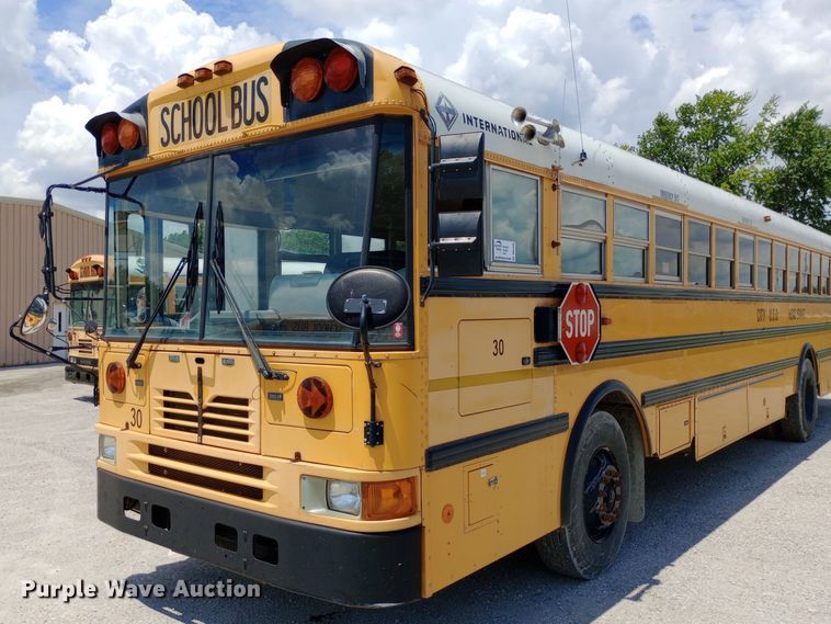 image for item DQ7209 2002 American Transportation Corporation school bus