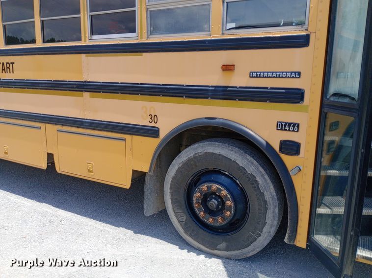 image for item DQ7209 2002 American Transportation Corporation school bus