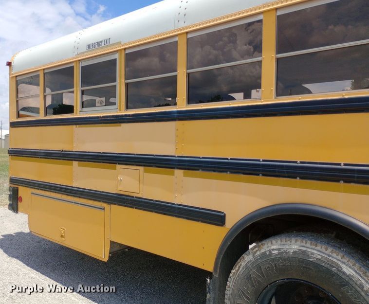 image for item DQ7209 2002 American Transportation Corporation school bus