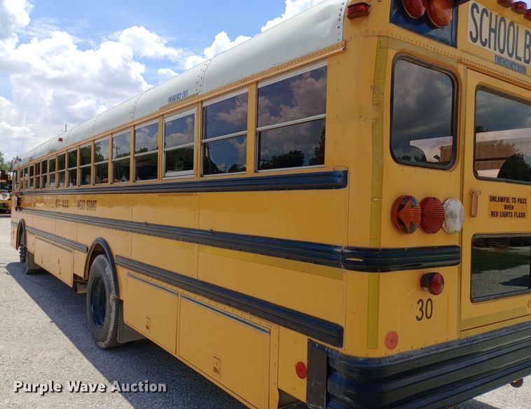image for item DQ7209 2002 American Transportation Corporation school bus