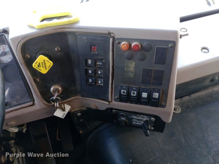 image for item DQ7209 2002 American Transportation Corporation school bus