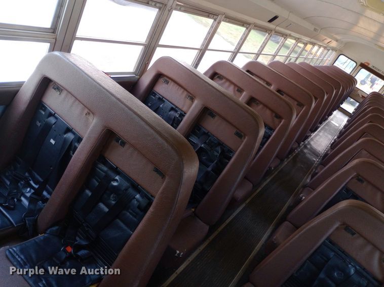 image for item DQ7209 2002 American Transportation Corporation school bus