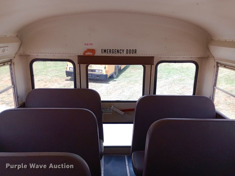 image for item DQ7209 2002 American Transportation Corporation school bus