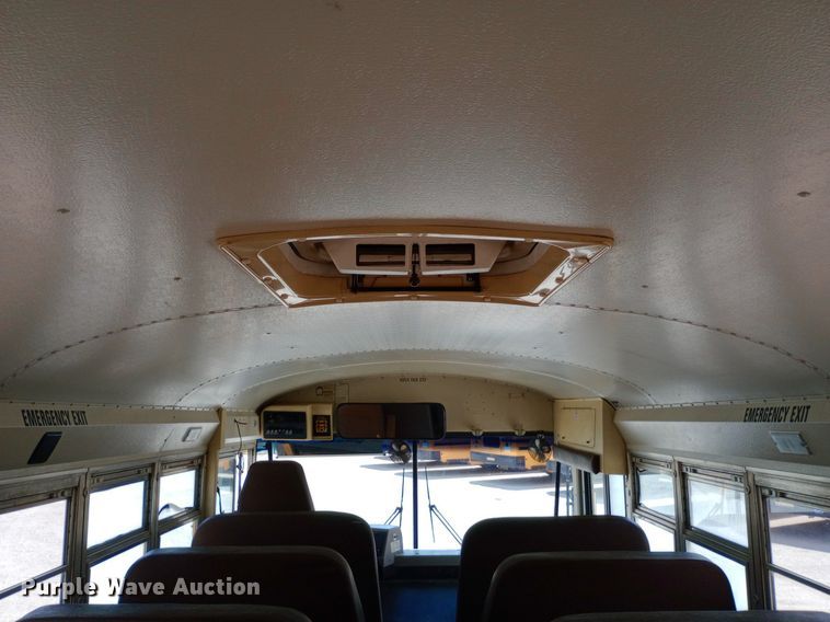 image for item DQ7209 2002 American Transportation Corporation school bus