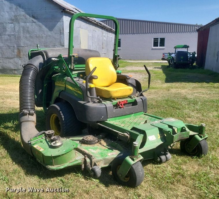 image for item DR4843 John Deere  997 Z-Trak ZTR lawn mower