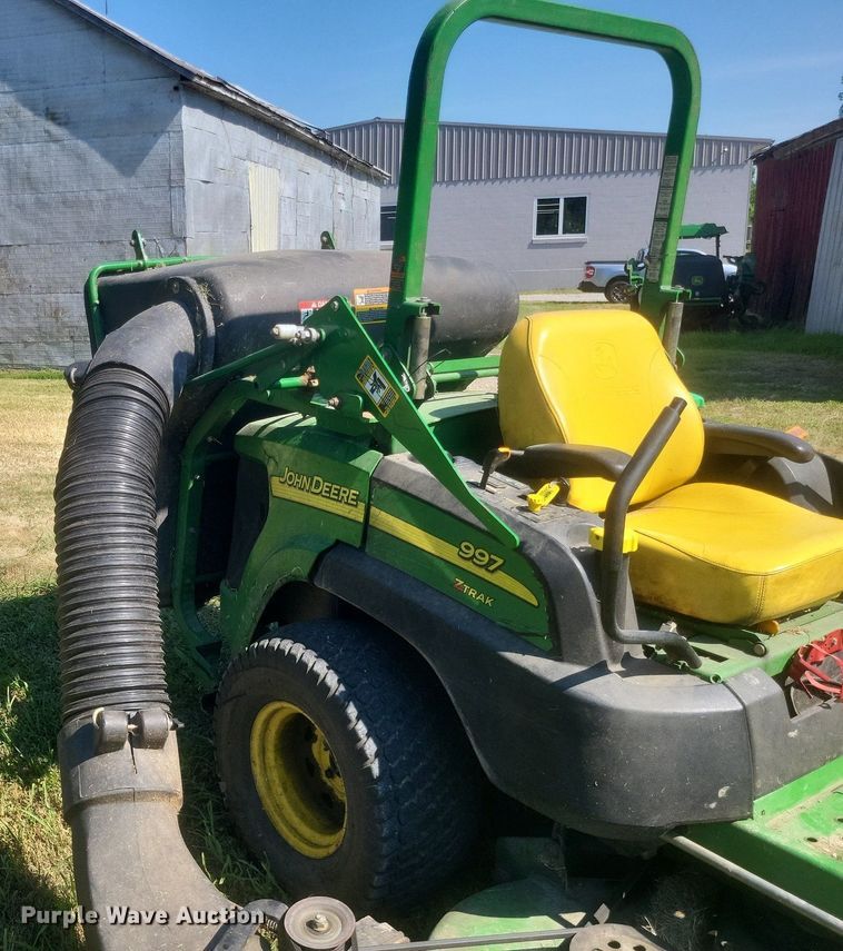 image for item DR4843 John Deere  997 Z-Trak ZTR lawn mower