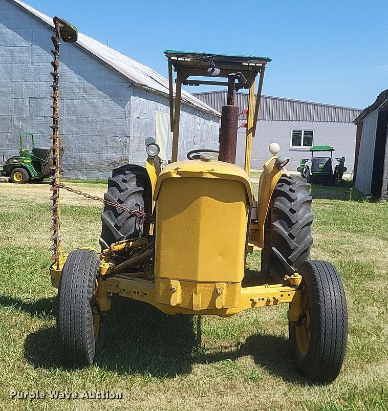 image for item DR4844 John Deere  301 tractor
