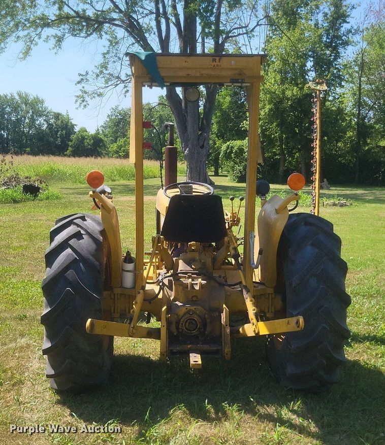 image for item DR4844 John Deere  301 tractor