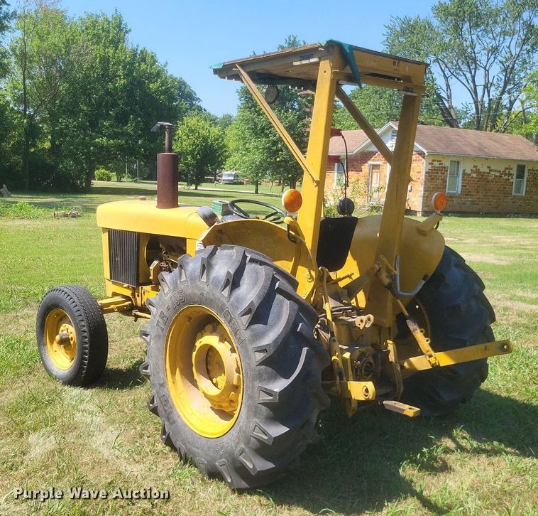 image for item DR4844 John Deere  301 tractor