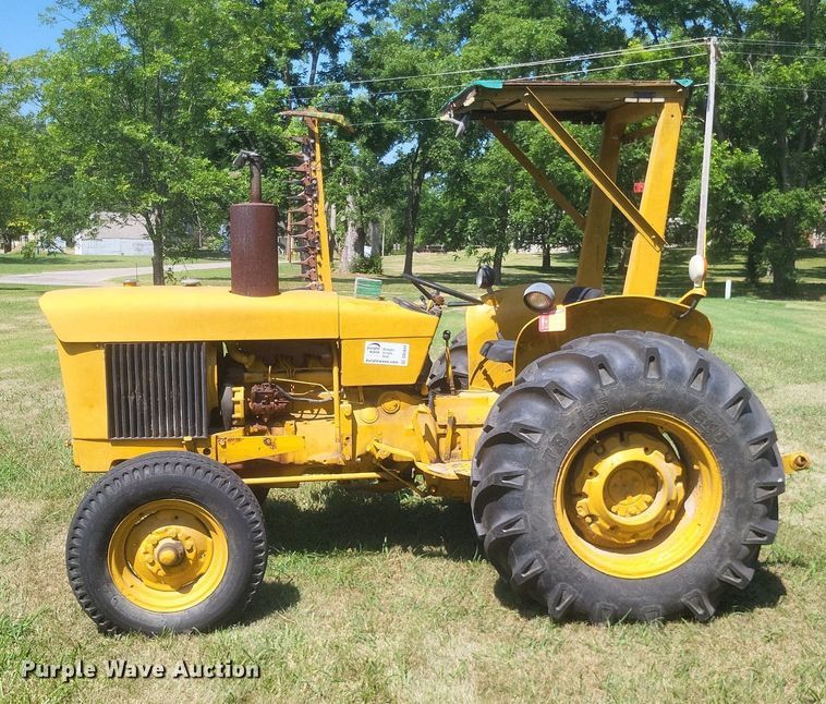 image for item DR4844 John Deere  301 tractor