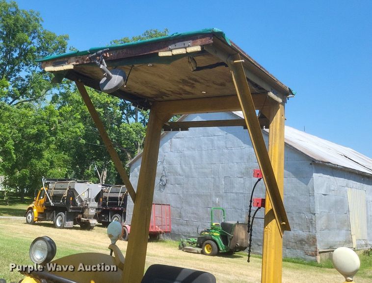 image for item DR4844 John Deere  301 tractor