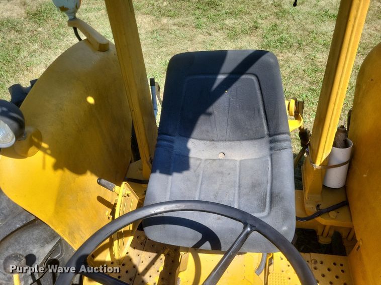 image for item DR4844 John Deere  301 tractor