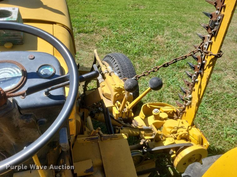 image for item DR4844 John Deere  301 tractor