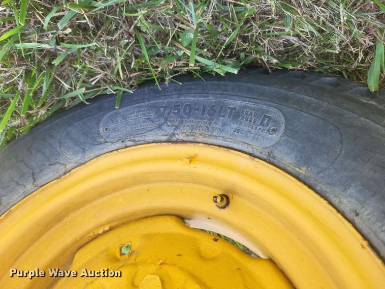 image for item DR4844 John Deere  301 tractor