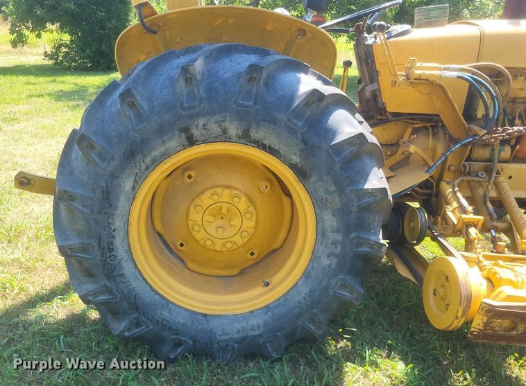 image for item DR4844 John Deere  301 tractor