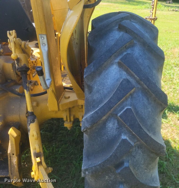 image for item DR4844 John Deere  301 tractor