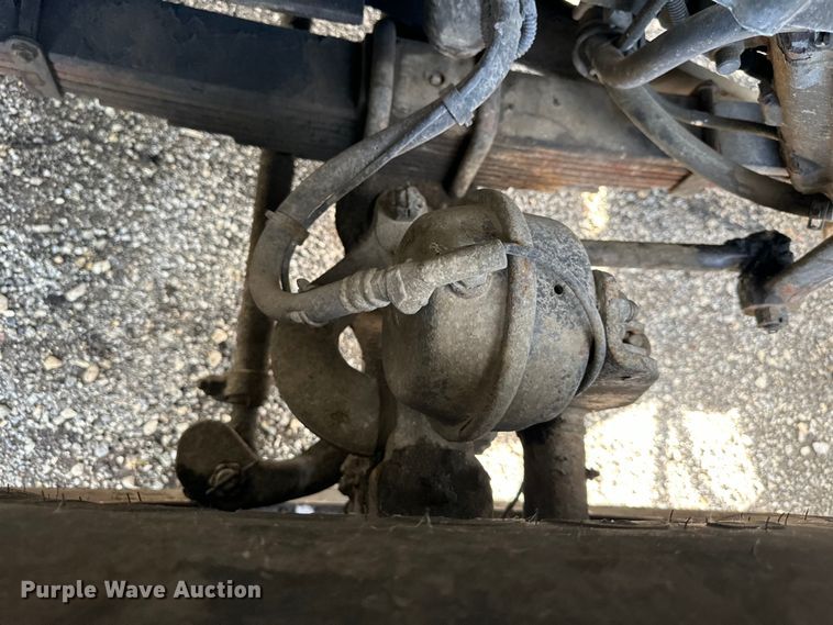 image for item DS4183 2011 International  Workstar  spreader truck