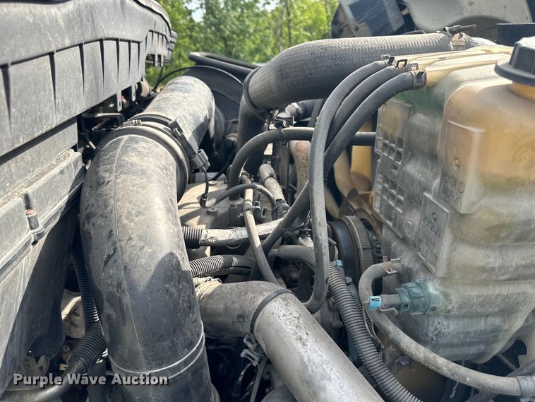 image for item DS4183 2011 International  Workstar  spreader truck