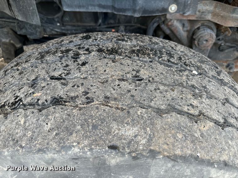 image for item DS4183 2011 International  Workstar  spreader truck