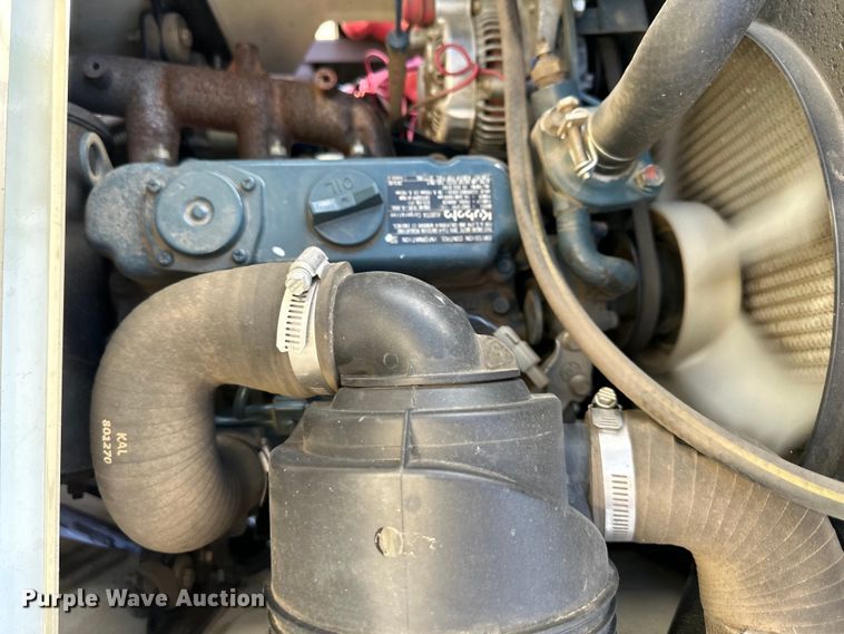 image for item DS4184 Grasshopper  725D ZTR lawn mower